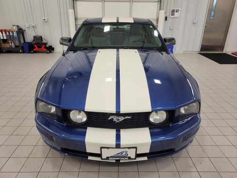 Used 2006 Ford Mustang GT Premium RWD image 15