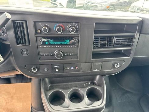 Used 2023 GMC Savana 2500 Extended w/ Driver Convenience Package RWD image 16