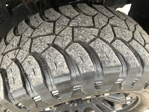 Used 2013 Chevrolet Avalanche LT w/ All-Star Edition image 16