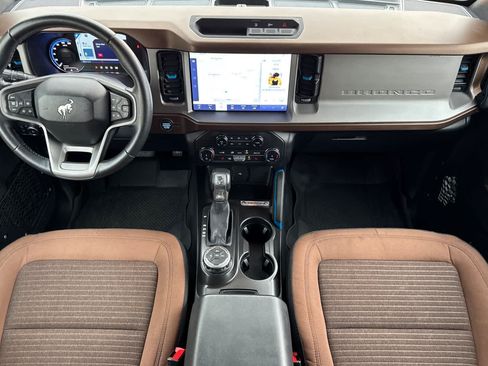 Certified 2022 Ford Bronco Outer Banks AWD/4WD image 3