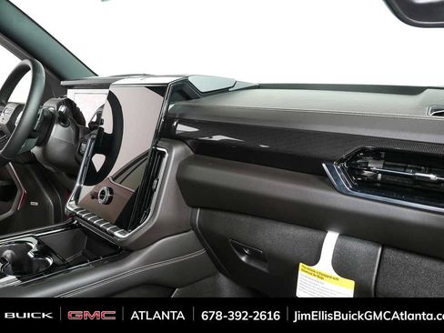 New 2026 GMC Yukon Elevation image 23