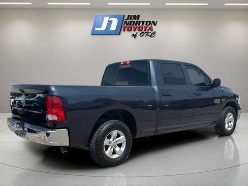 Used 2020 RAM 1500 Classic SLT RWD image 5