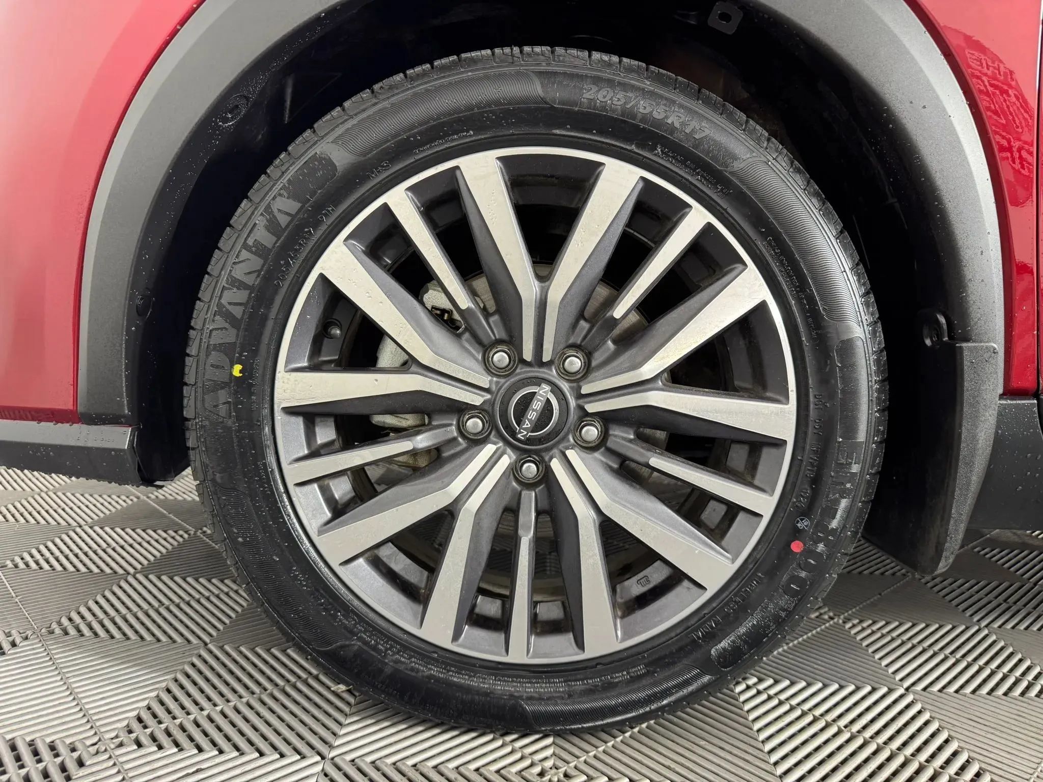 Used 2023 Nissan Kicks SV FWD image 40