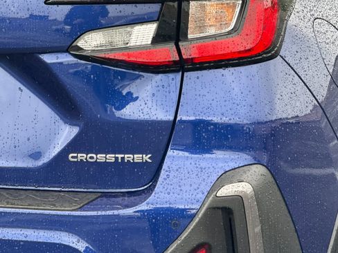 Used 2025 Subaru Crosstrek 2.5i Limited AWD/4WD image 32