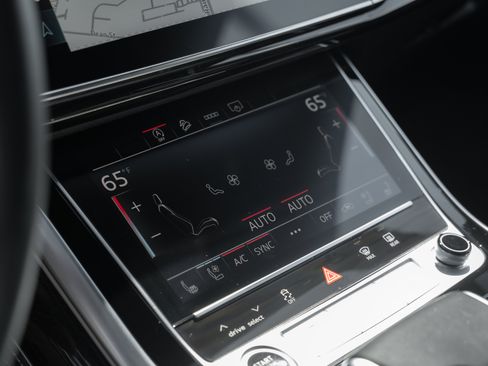 Certified 2025 Audi Q7 3.0T Premium Plus w/ Premium Plus Package AWD/4WD image 14