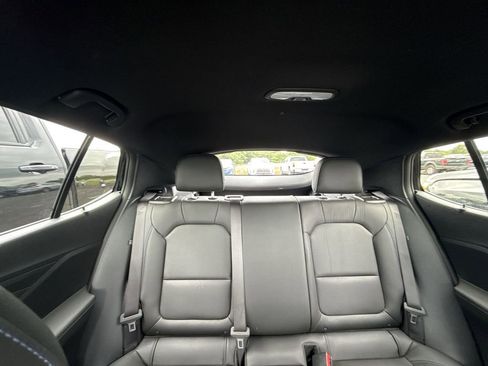 Certified 2025 Buick Envista Sport Touring FWD image 11