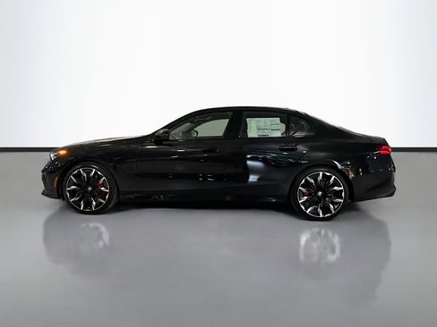New 2026 BMW 550e xDrive w/ Executive Package image 6