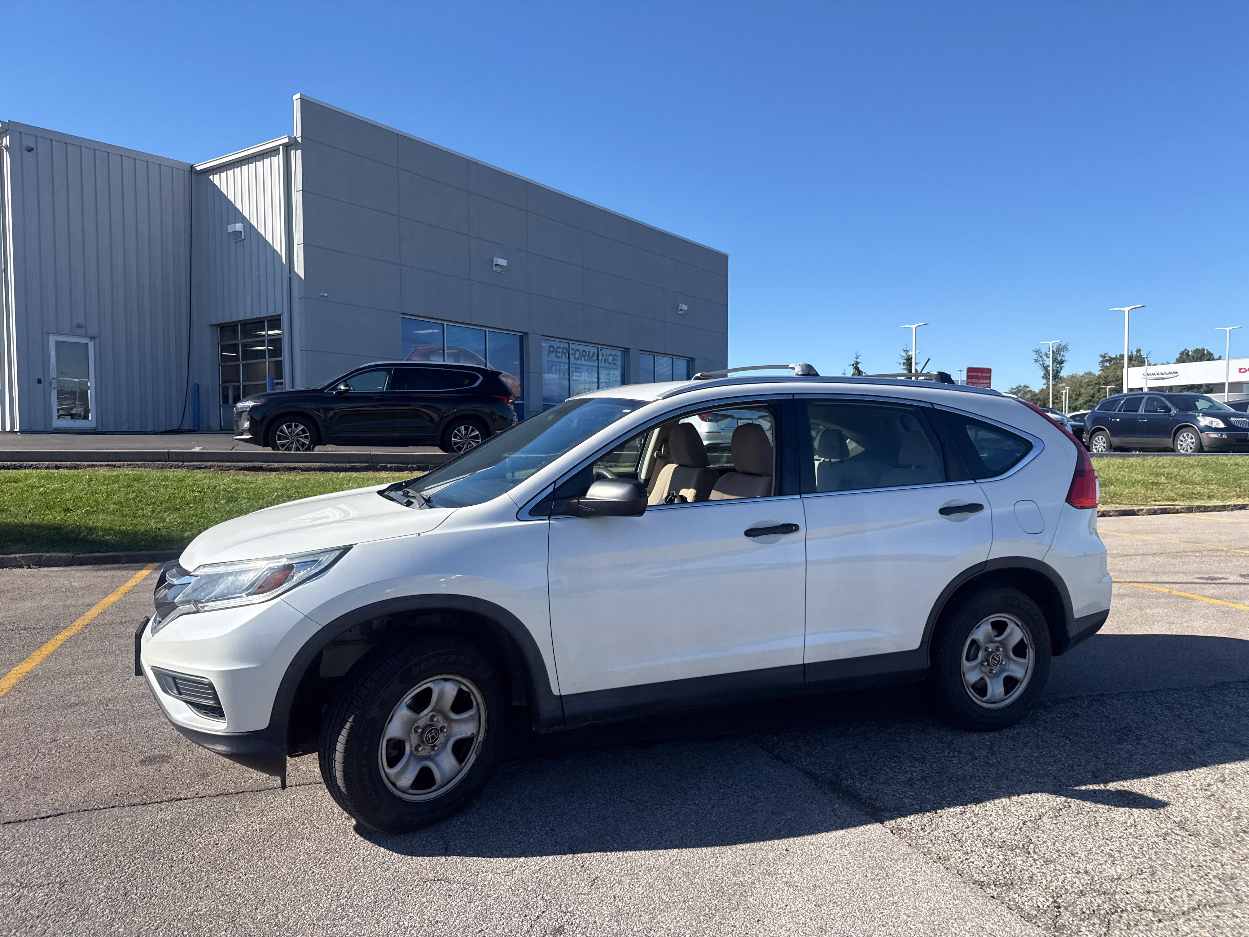 Used 2016 Honda CR-V LX image 12
