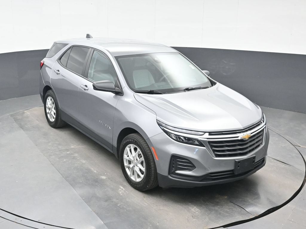 Used 2023 Chevrolet Equinox LS FWD image 33