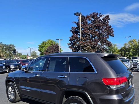 Used 2016 Jeep Grand Cherokee Limited AWD/4WD image 7