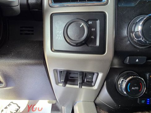 Used 2018 Ford F250 Lariat w/ Chrome Package image 20