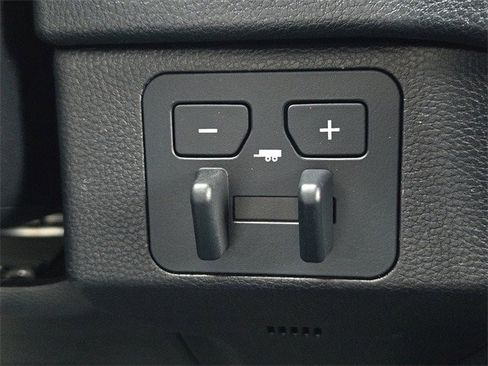 New 2026 Toyota Tundra SR5 image 21