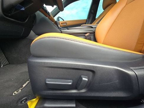 Used 2025 Lexus IS 350 F Sport RWD image 24