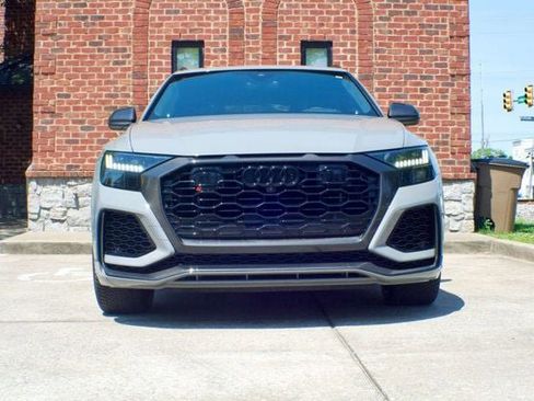 Used 2024 Audi RS Q8 AWD/4WD image 2