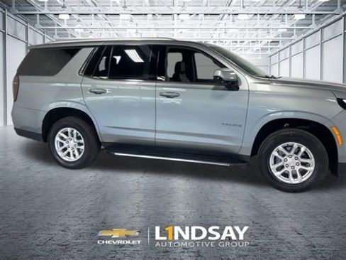 Used 2025 Chevrolet Tahoe LT image 3