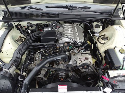 Used 1997 Mercury Cougar XR7 image 19