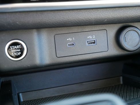 Certified 2023 Nissan Rogue SV AWD/4WD image 33