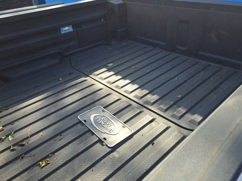 Certified 2023 Honda Ridgeline Black Edition image 8