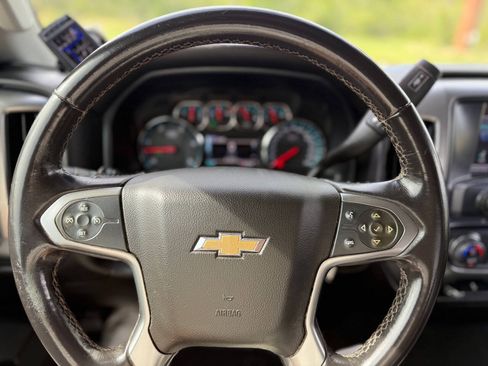 Used 2016 Chevrolet Silverado 2500 LT w/ LT Convenience Package RWD image 12