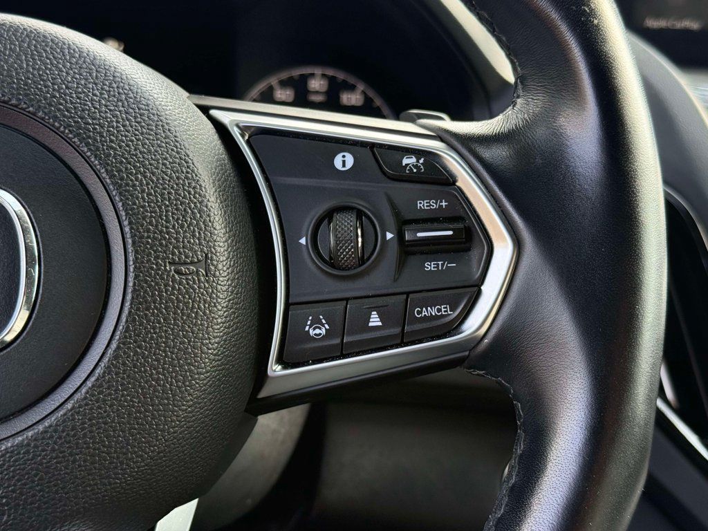 Certified 2025 Acura RDX SH-AWD image 31