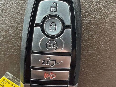 Used 2022 Ford F250 King Ranch w/ King Ranch Ultimate Package AWD/4WD image 34