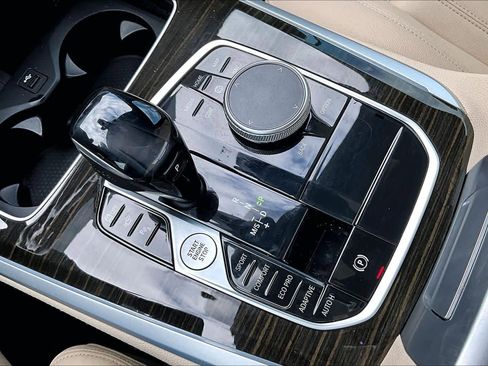 Used 2021 BMW X5 sDrive40i w/ Premium Package image 37