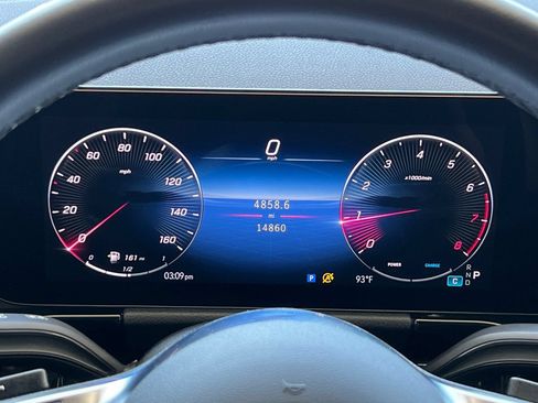 Used 2025 Mercedes-Benz GLA 250 image 30