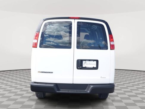 New 2026 Chevrolet Express 2500 w/ Driver Convenience Package RWD image 4