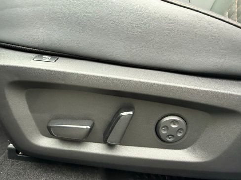 New 2025 Mitsubishi Outlander SEL image 22