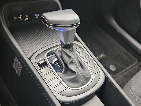 Used 2024 Hyundai Kona SEL image 21