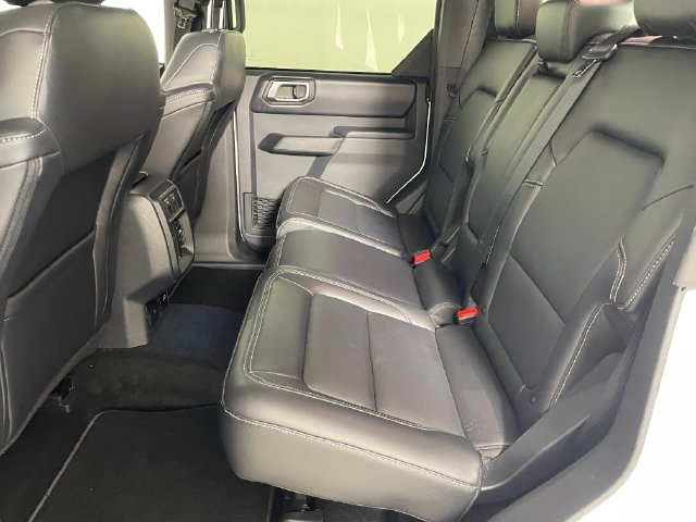 Certified 2025 Ford Bronco Outer Banks AWD/4WD image 11