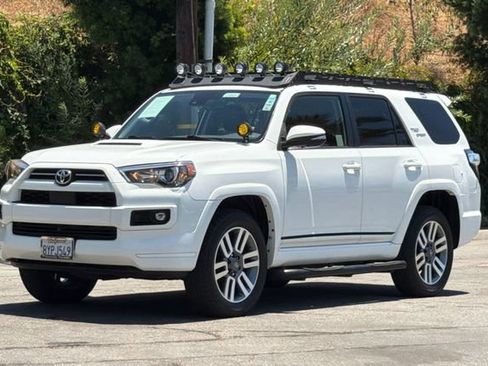 Used 2022 Toyota 4Runner TRD Sport w/ Technology Package AWD/4WD image 8