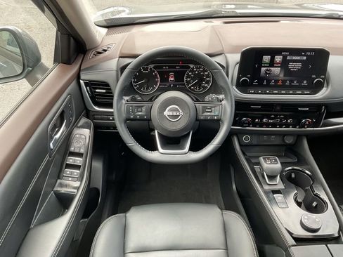 Used 2023 Nissan Rogue SL w/ SL Premium Package AWD/4WD image 16