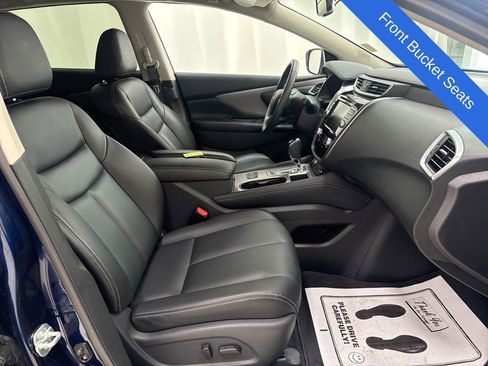Used 2024 Nissan Murano SV image 9