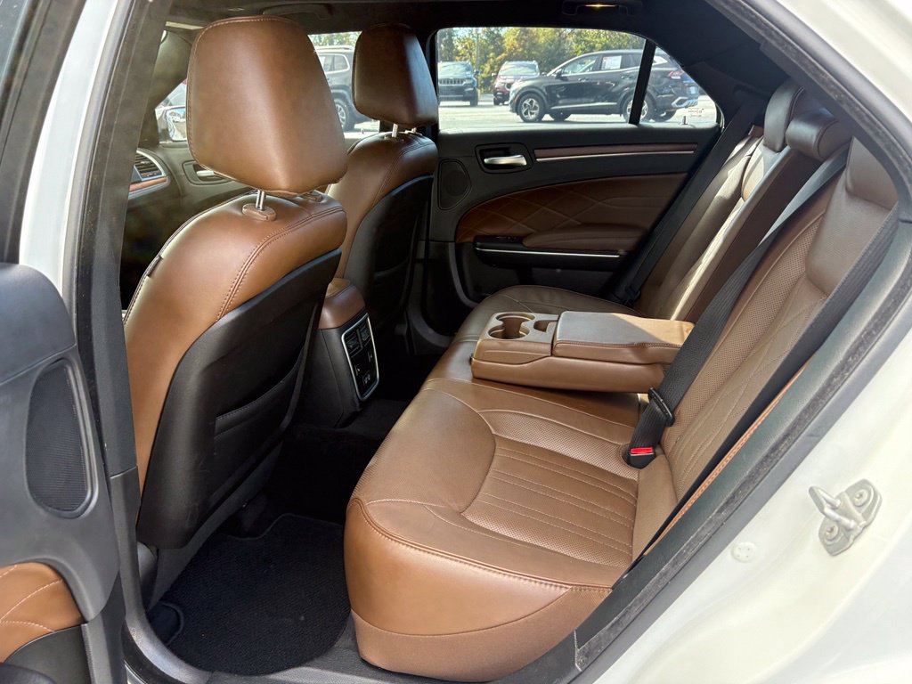 Used 2018 Chrysler 300 C w/ Sun, Sound & Nav Package RWD image 22