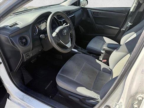 Used 2017 Toyota Corolla L w/ Carpet Mat Package (TMS) image 9