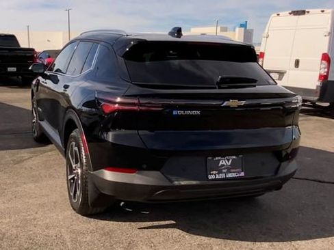 New 2026 Chevrolet Equinox EV LT FWD image 7