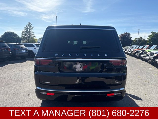 Used 2023 Jeep Wagoneer Series II w/ Mopar Step-Up Package AWD/4WD image 9
