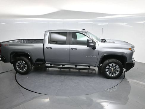 Used 2025 Chevrolet Silverado 2500 Custom w/ Custom Convenience Package AWD/4WD image 55