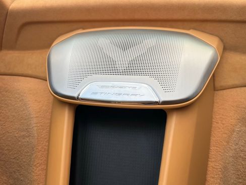 Used 2021 Chevrolet Corvette Stingray Premium Conv w/ Z51 Performance Package image 49