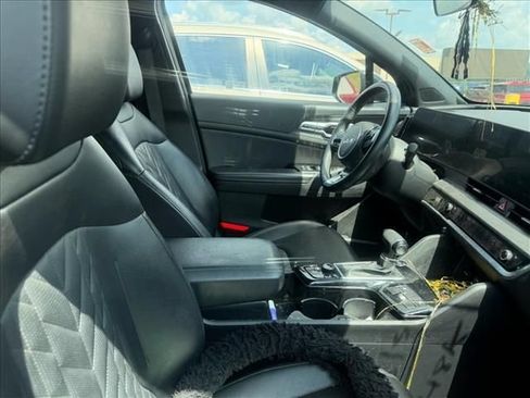 Used 2024 Kia Sportage X-Line w/ X-Line Premium Package AWD/4WD image 11