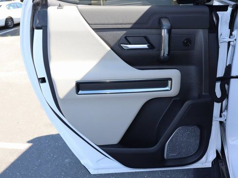 New 2026 GMC Hummer EV SUV AWD/4WD image 23