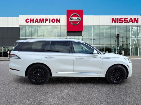 Used 2022 Lincoln Aviator Reserve w/ Equipment Group 201A image 8