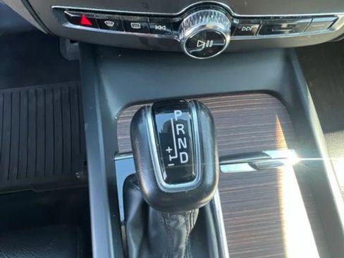 Used 2020 Volvo XC60 T5 Inscription AWD/4WD image 15
