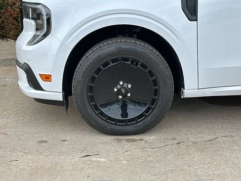 New 2025 Ford Maverick Lobo image 3