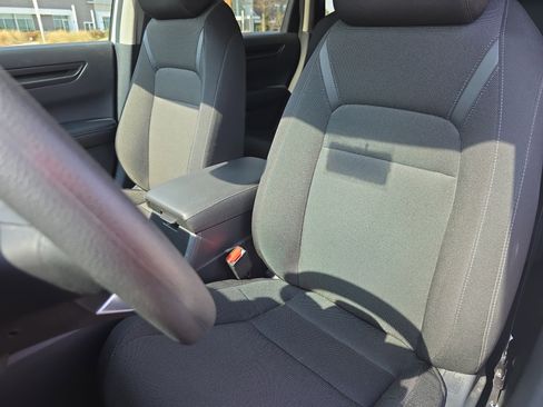 Used 2025 Honda CR-V EX image 15