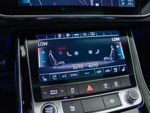 Used 2021 Audi Q8 Premium Plus w/ Premium Plus Package AWD/4WD image 53