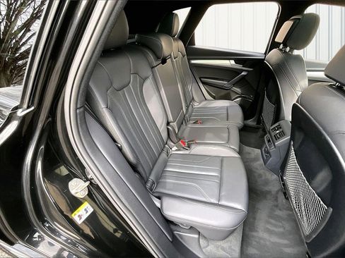 Used 2025 Audi Q5 2.0T Premium w/ Convenience Plus Package image 25