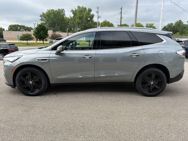 Used 2023 Buick Enclave Essence w/ Sport Touring Edition AWD/4WD image 6
