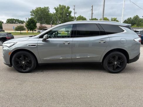Used 2023 Buick Enclave Essence w/ Sport Touring Edition AWD/4WD image 6